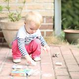 Outdoor learning fun for under 2s