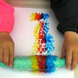 Bubble wrap roller painting